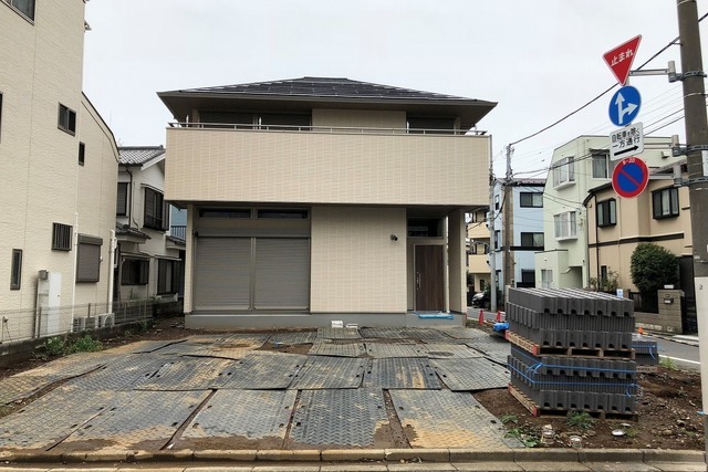 東京都北区 シンプルで使いやすい 統一デザインされた新築外構施工例 エクステリア 外構工事専門店 東京エクステリアデザイン Com 東京都北区 シンプルで使いやすい 統一デザインされた新築外構施工例 エクステリア 外構工事専門店 東京エクステリアデザイン Com